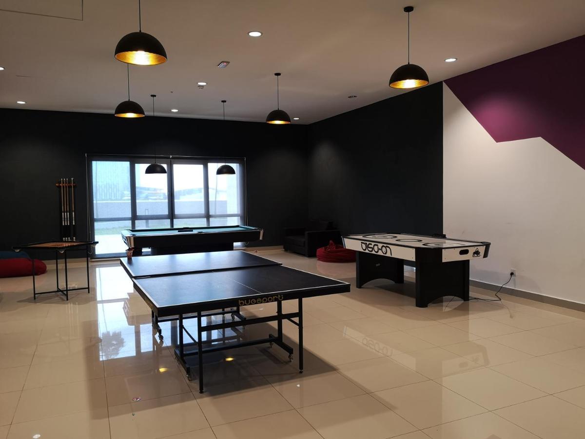 بوتراجايا Aiyu Homestay, Conezion, Ioi Resort المظهر الخارجي الصورة